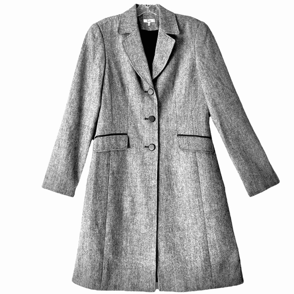 Reba Tweed Coat Size 6 Black White Lightweight Wool Blend Below Knee Spring